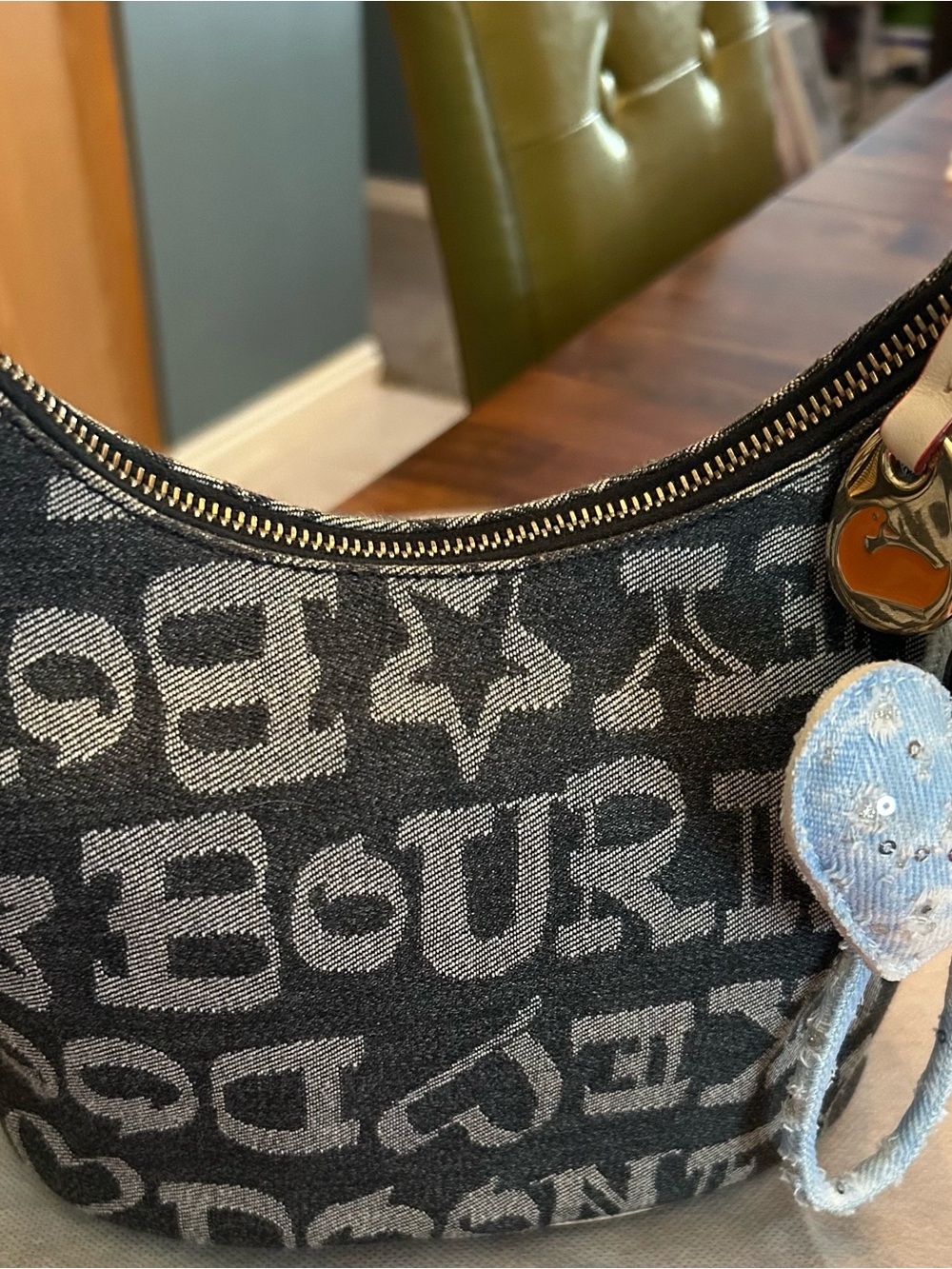 Dooney & Bourke Hearts & Stars Hobo Shoulder Bag Made in Italy Dark Blue & Cream - Picture 2 of 16